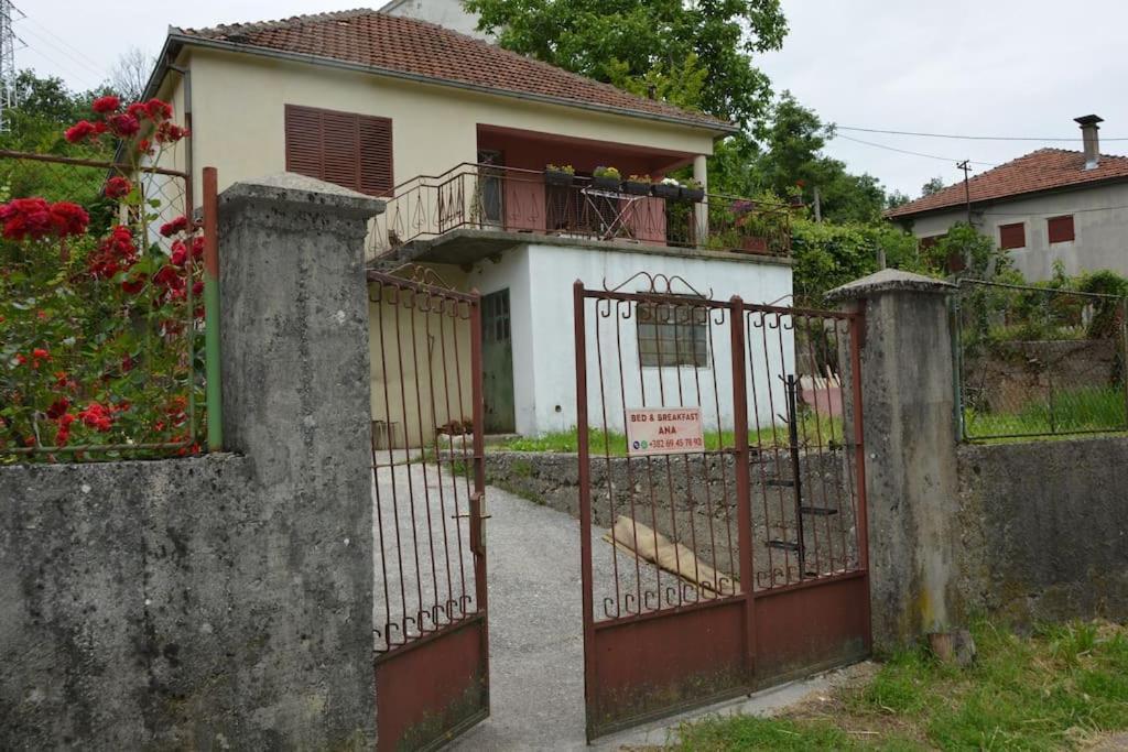 B&B Ana Virpazar Exteriör bild